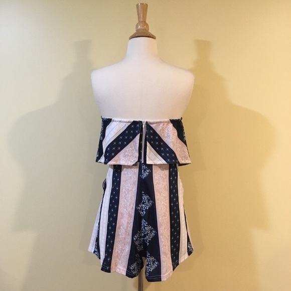 Floral Striped Ruffle Overlay Romper with Pockets - Picture 8 of 8